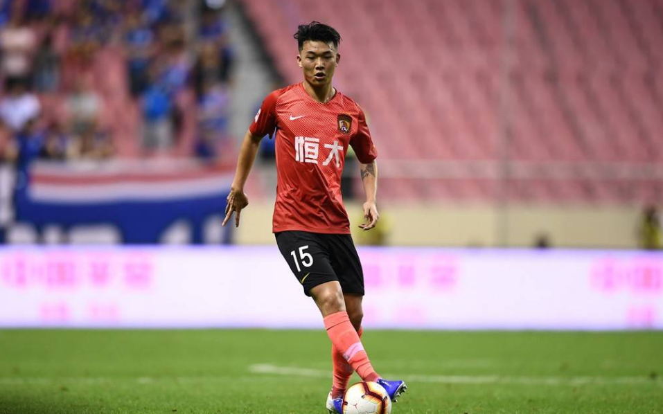 NG28圈-底特律活塞训练开放日，关键时刻再遭质疑引欢呼，中超在即，团队化学反应显著