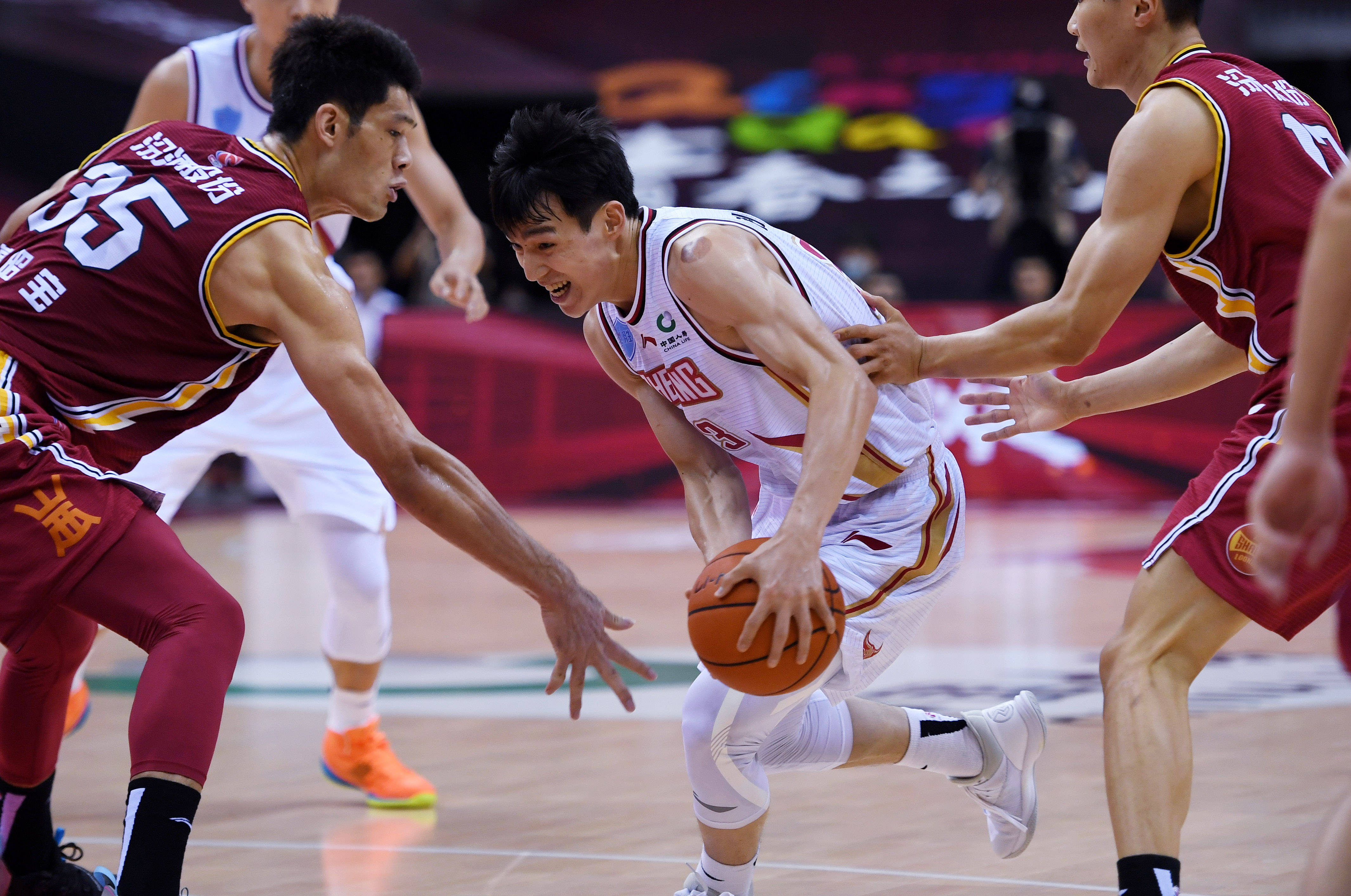 关于今晨浙江稠州备战CBA常规赛，外线爆发细节曝光，底气十足，细节决定成败的信息